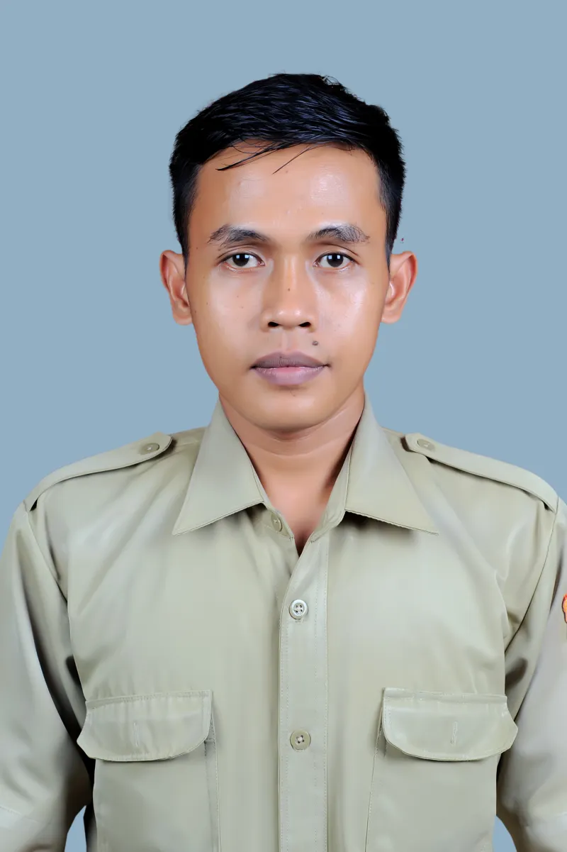Aziz Kurniawan, S.M.